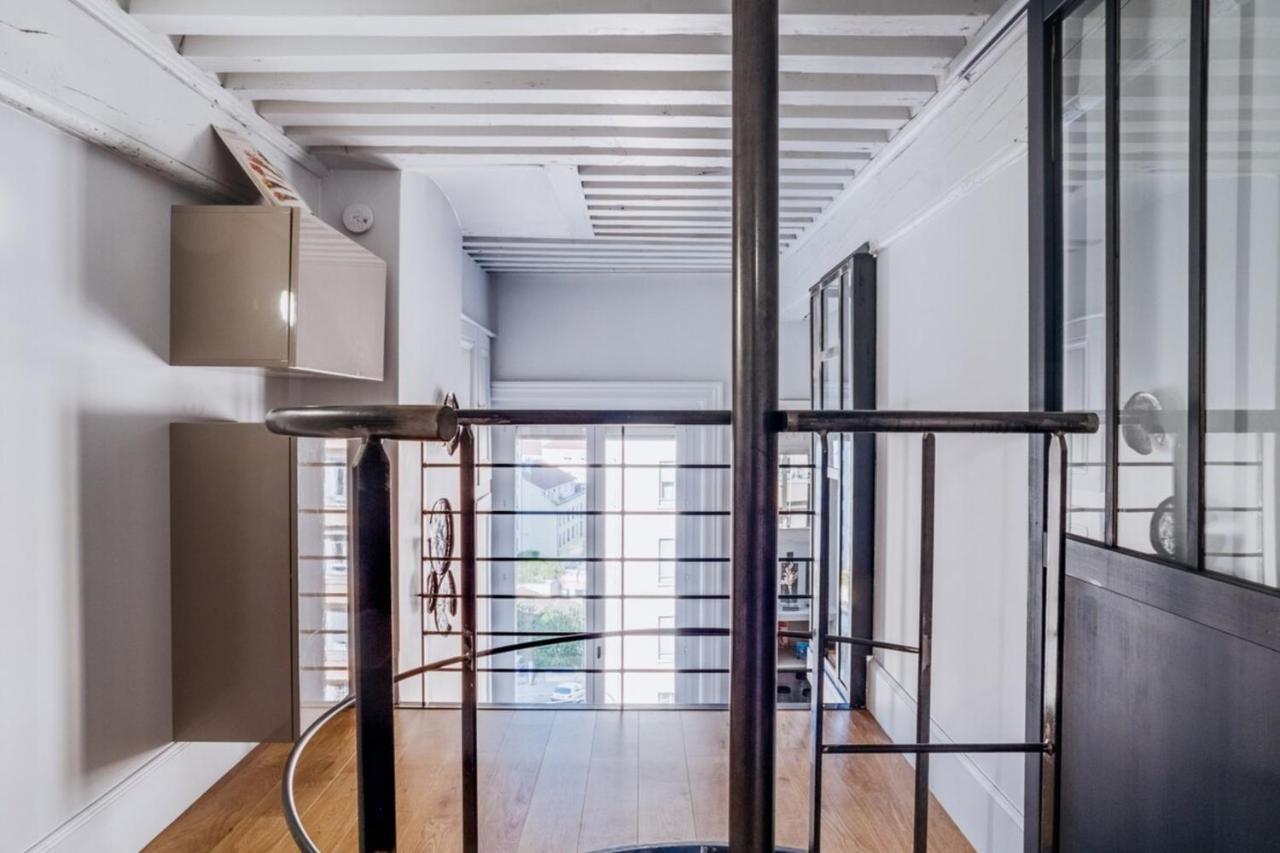 Apartment Perrod- Cosy Atypique Croix-rousse- Lyon